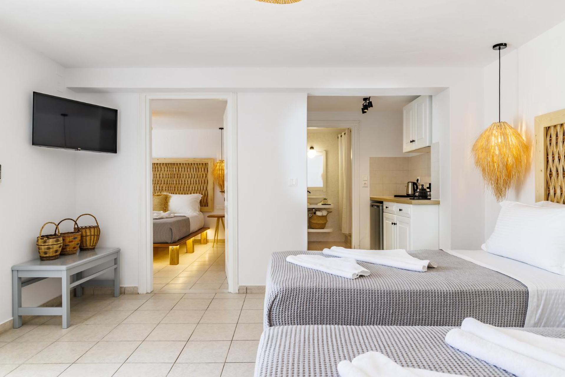 Ourania Studios & Apartments Szkópelosz Kültér fotó